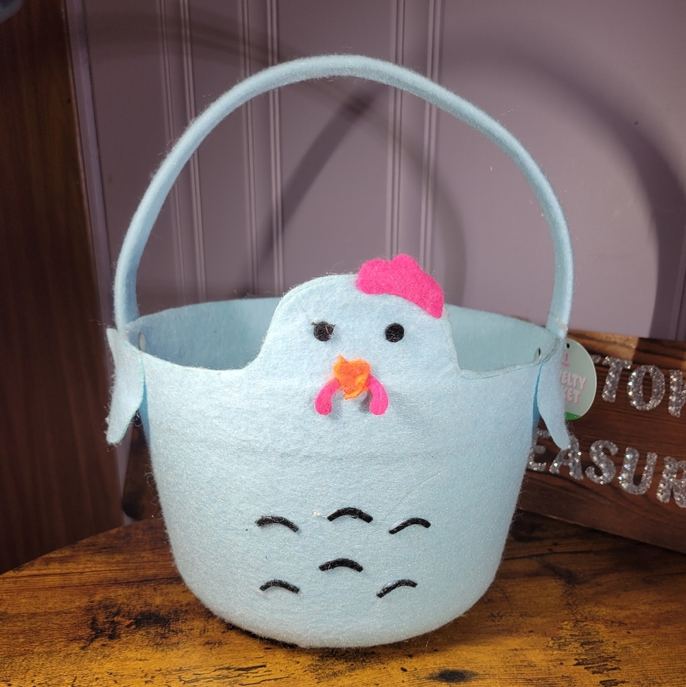 Chicken Easter Basket-blue - Picture 1 of 9